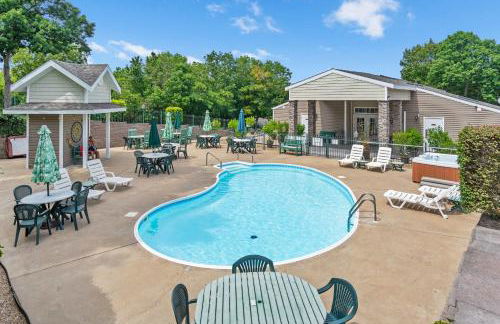 Boatin & Floatin on Table Rock Lake in the Ozarks! - Foto 1