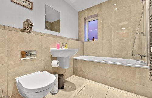 London Heathrow Living Holywell Serviced Houses - 3 and 4 bedrooms By Ferndale - Foto 46