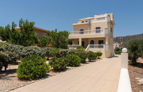 Marika Seaside Villa - Photo 7