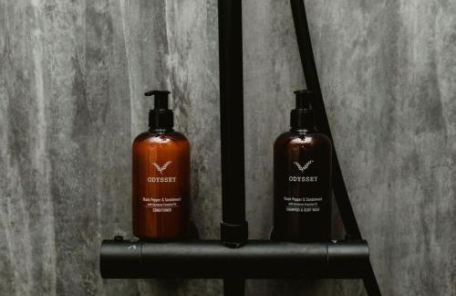 Luxury 2 Bedroom Glamping Pod with Hot Tub at Aganmore Farm Glamping - Pod 2 - Foto 9