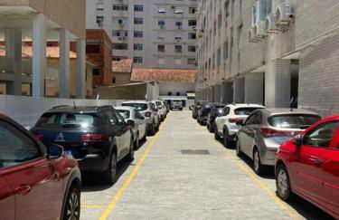 Recém Reformado com dois dormitório com ar condicionado - Foto 29