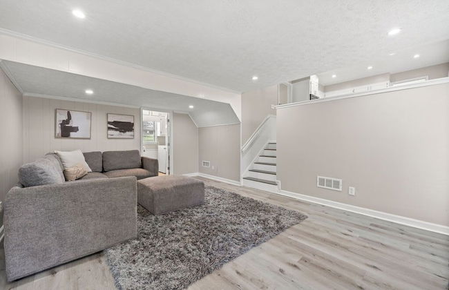 Beautiful Newly-renovated Home in Indian Hills - Foto 12