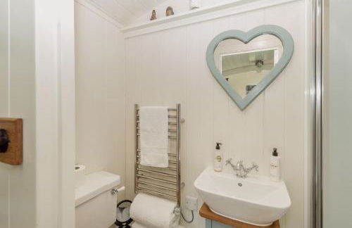 Hurdlemakers Hut - Photo 9