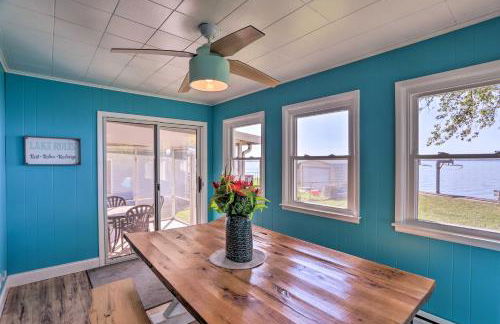 Lakefront Cottage with Fishing and Private Yard! - Foto 8