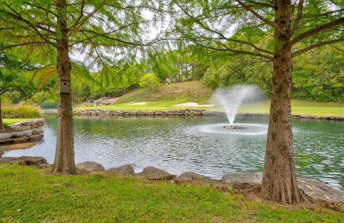 T Time Getaway - Overlooking Golf Views! - Foto 11