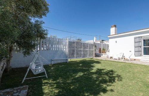 Preciosa Casa con Jardin y Piscina Privada en el Puerto de santaMaria - Photo 56