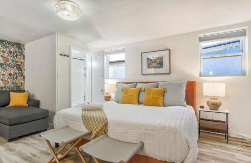 Pikes Escape - Downtown Workcation 4K Roku - Foto 17