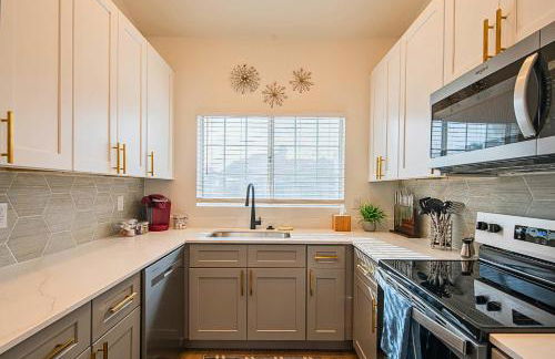 Spacious Family Escape , Sport Court, Game Room & King Bed - H2162 - Foto 20