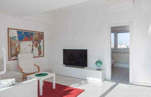 Exclusive rooftop apartment with large terrace in Solari/Tortona - Foto 2