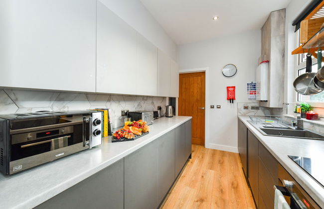 Long Eaton Modern 4bed House - Foto 27