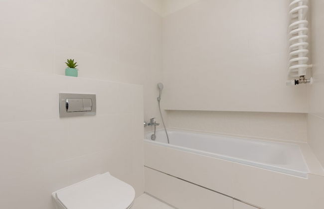 3 Bedroom Apartment by Renters - Foto 40