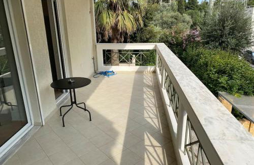 Classy 3BR with 2 Bathrooms Apartment in Marousi - Foto 9