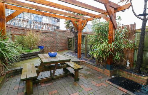 Still Waters - Foto 37