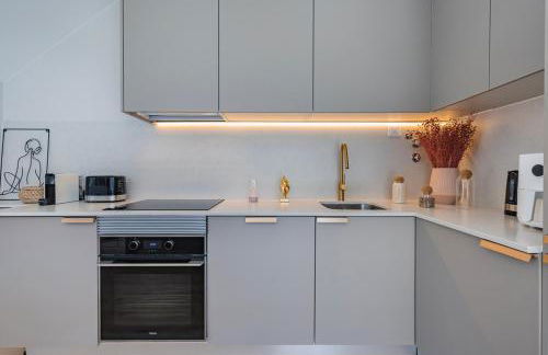 Poolside oasis by Caparica beach - Foto 50