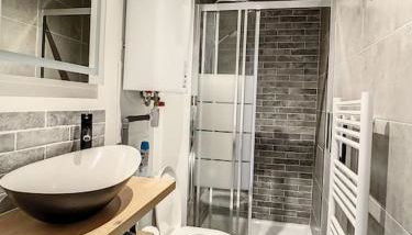 STUDIO GARE AMIENS TOUT ÉQUIPÉ NETFLIX WIFI 2PERS - Foto 4