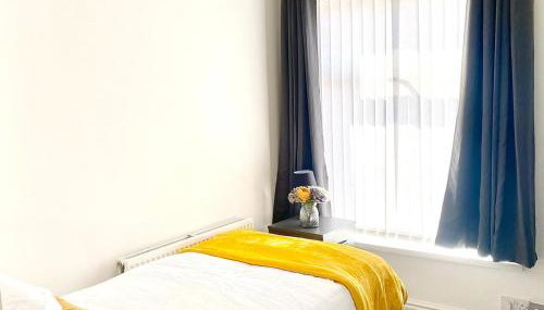 Cosy Cheerful 2 Bedrooms Near Piccadilly, Etihad Stadium Sleeps up to 5 - Foto 3