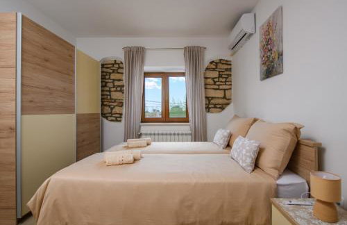 House Angela with private pool, private parking, wi-fi and fully fenced garden - WiiBuk - Foto 50