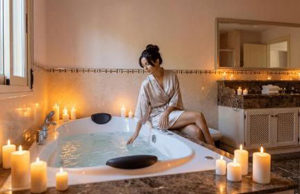 VACATION MARBELLA I Villa Bosquecito, Giant Private Heated Pool, 4min to the Beach, 6 BR, Spacious Villa - Foto 14