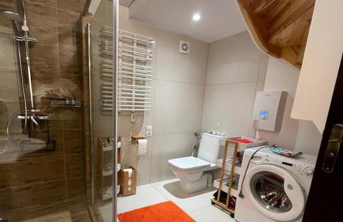 Large holiday home with garden, close to the lake - Foto 13