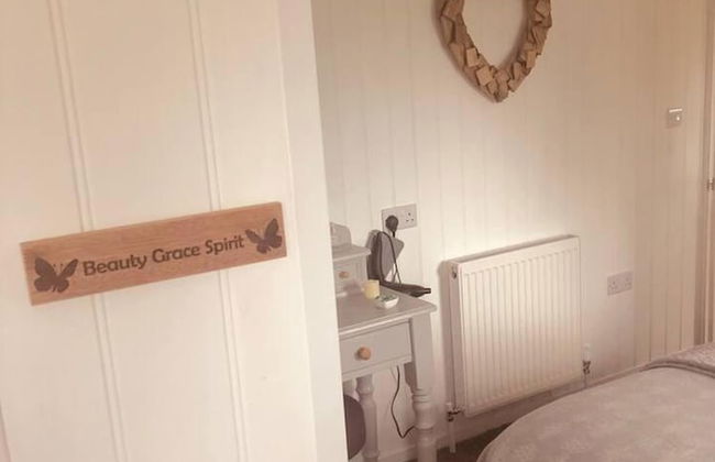 A Beautiful, Unique Lodge, Made for two - Photo 45