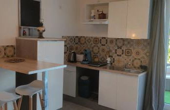 Bel appartement cosy indépendant, jolie terrasse - Foto 15