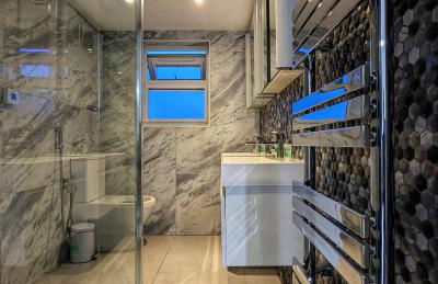 Beautiful 5 Bedroom Home Sleeps 12 people in Manchester - Foto 2