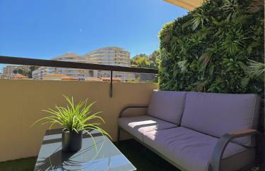 Studio de LUXE Portes de Monaco - Vue MER - Piscine - Wifi - Foto 30