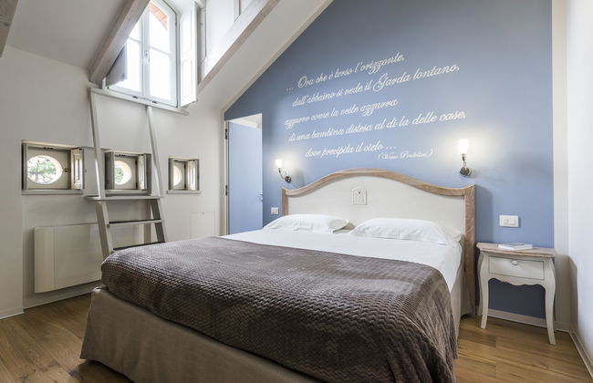 Villa Italia Luxury Suites and Apartments - Photo 14