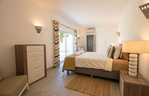 Lavanda Magnificent Five Bedroom Villa in Carvoe - Foto 124