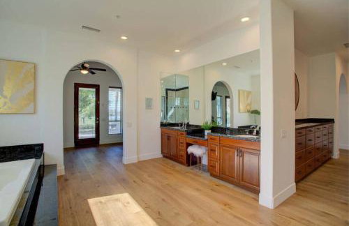 Luxury Palm Springs Retreat w/ Heated Pool & Spa - Foto 6