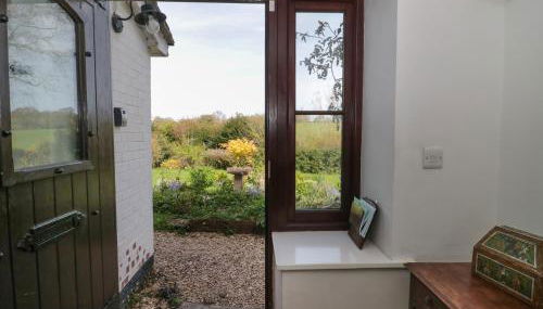 Brook Cottage - Photo 3