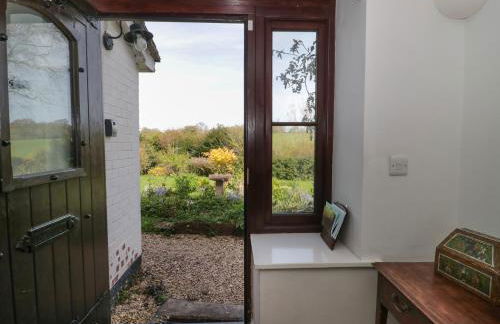 Brook Cottage - Photo 3