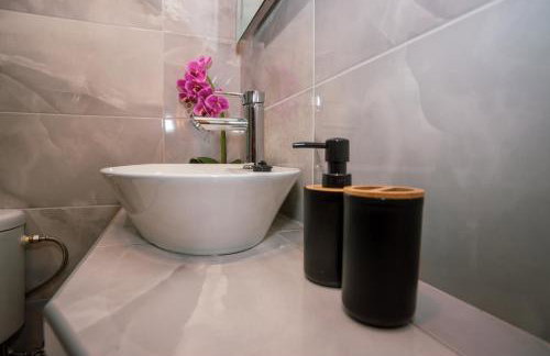 Seashell Luxury Apartment - Photo 13