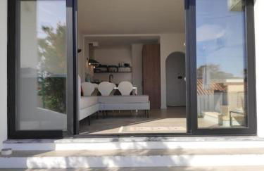Airy 3br, AC, Garden, 2min Strip, 8min Oura Beach - Foto 10