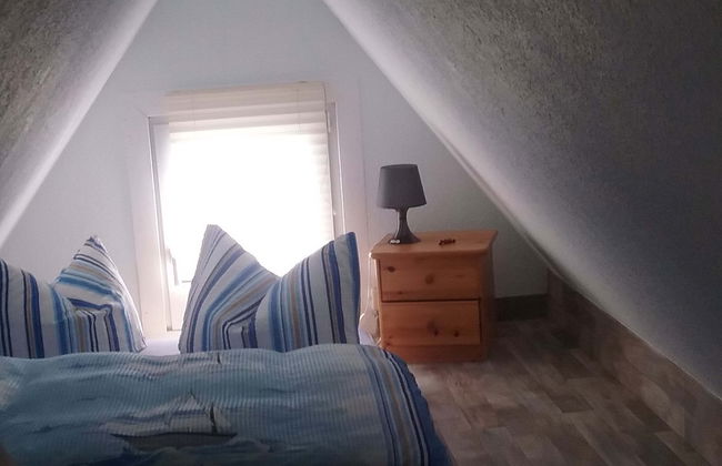 Striking Holiday Home in Sternberg With Jetty - Foto 10