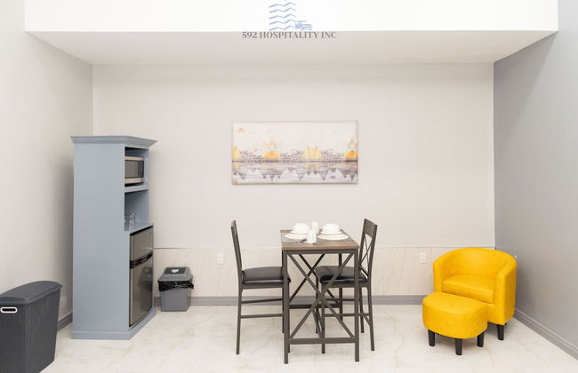592 Hospitality Inc - Foto 37