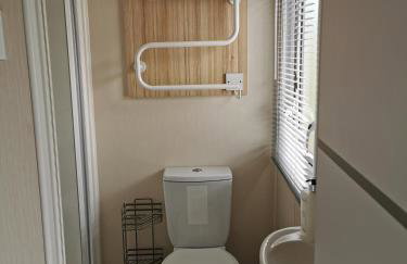 Luxury Holiday Home in Anderby Creek - Photo 9