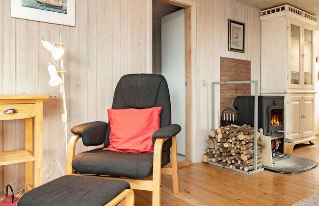 6 Person Holiday Home in Martofte - Photo 6