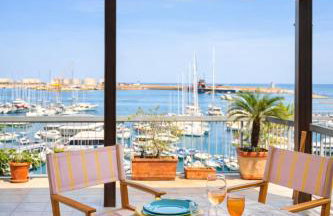 Attico con terrazza sul porticciolo turistico di Vibo Marina - Photo 1