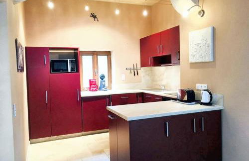 Maison charmante au cœur de Puy-l'Évêque avec piscine partagée - Foto 9