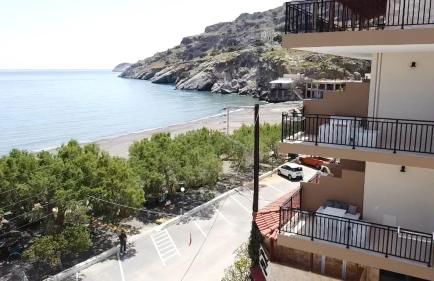 Edelweiss Rent Rooms-Rent a Car - Foto 33