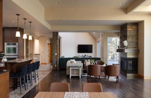 Big Sky Bend - Amazing Riverfront for 12 - Foto 21