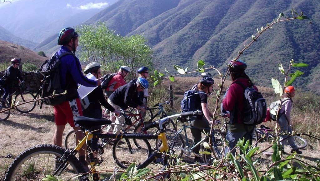 Percorrendo de bicicleta as paisagens de San Lorenzo
