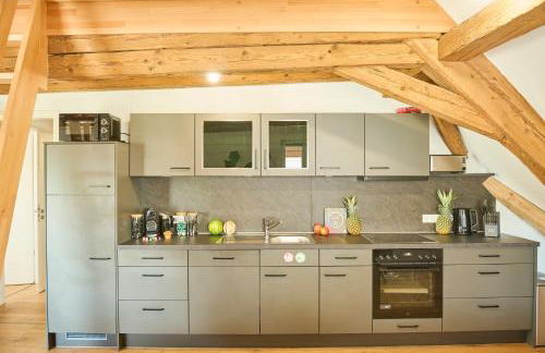 WOOD WORLD Luxury II Massage - Bergblick - Parken - Küche - Light Show - Trampolin - Foto 13