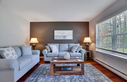 Poconos Retreat Hot Tub, Pool, Theater EV chrg & more - Foto 60