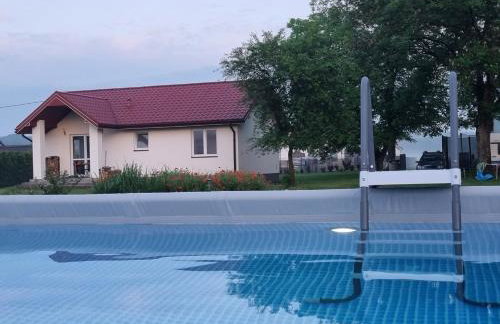 Wygodny Dom na Ponidziu z Basenem - Foto 3