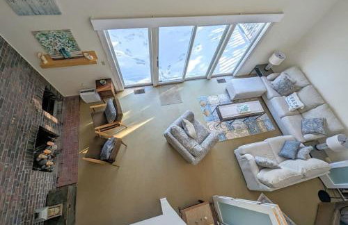 Oceanfront Crackling Cove Cottage Family firer pit slleeps 6 - Foto 6
