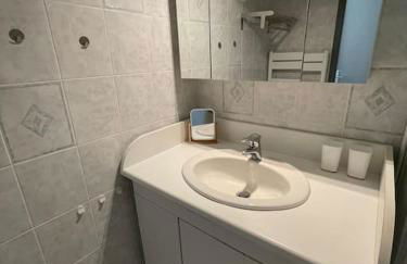 Appartement 4 à 6 P proche télécabine et centre - Foto 18