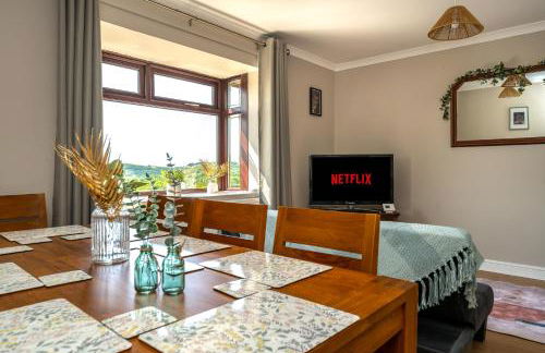 Parking - Garden - Views - M4 Work Stay - Photo 33