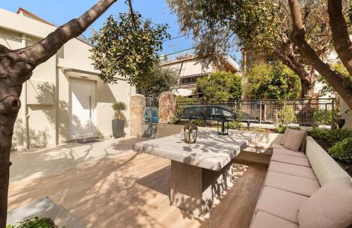 The HostMaster Ethereal Scene - Photo 13